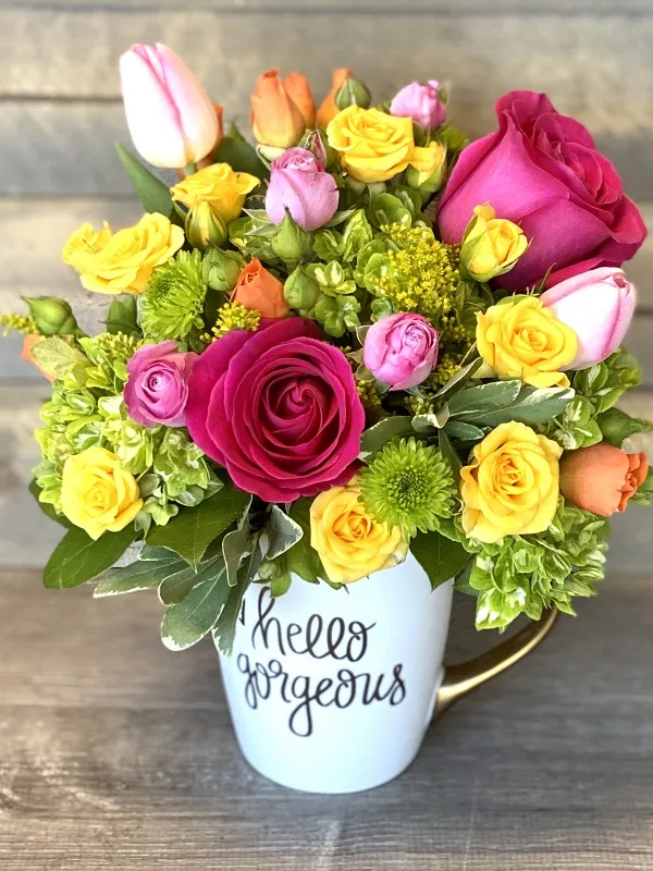 HELLO20GORGEOUS20MUG20BOUQUET.webp