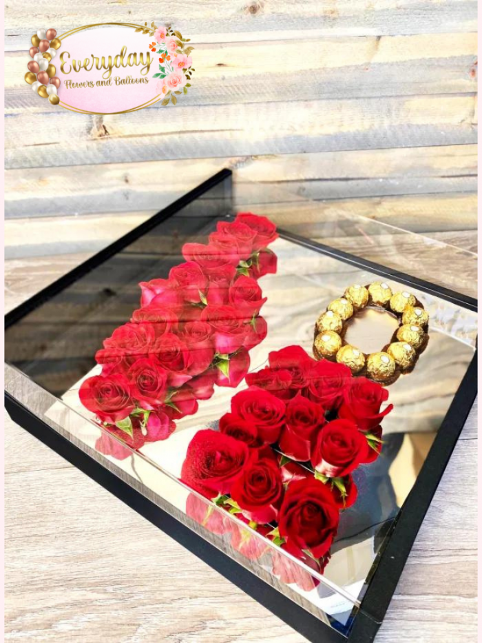 "LOVE " Modern and Elegant Box Fresh Roses