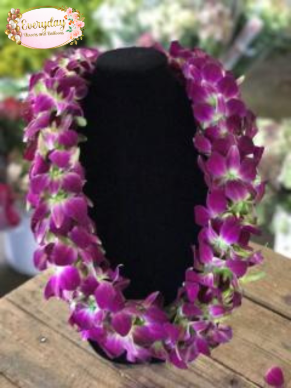 Graduation Lei - Purple