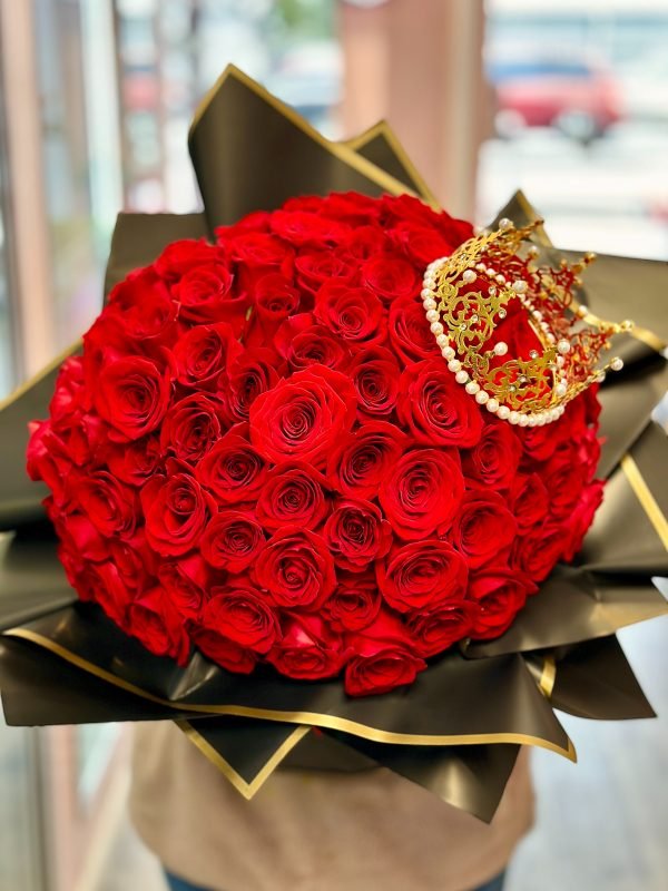 Endless Love 100 Premium Red Roses
